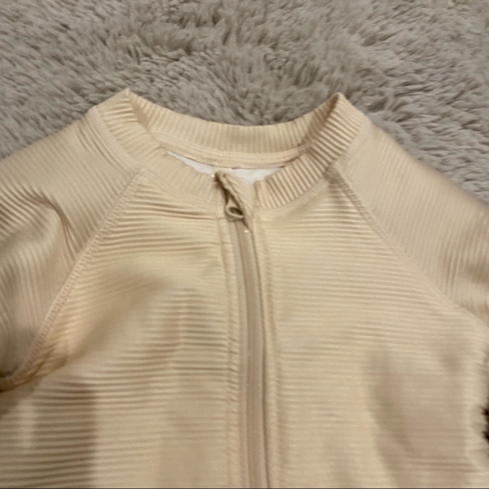 Rylee + Cru Ribbed Rash Guard Onepiece ivory Shell 18/24M - Picture 5 of 7